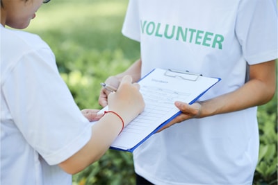 Tips For Reconnecting With Your Nonprofit Donors | Allegra